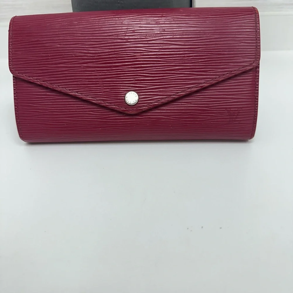 Louis Vuitton Red Epi Leather Wallet - Picture 16 of 16